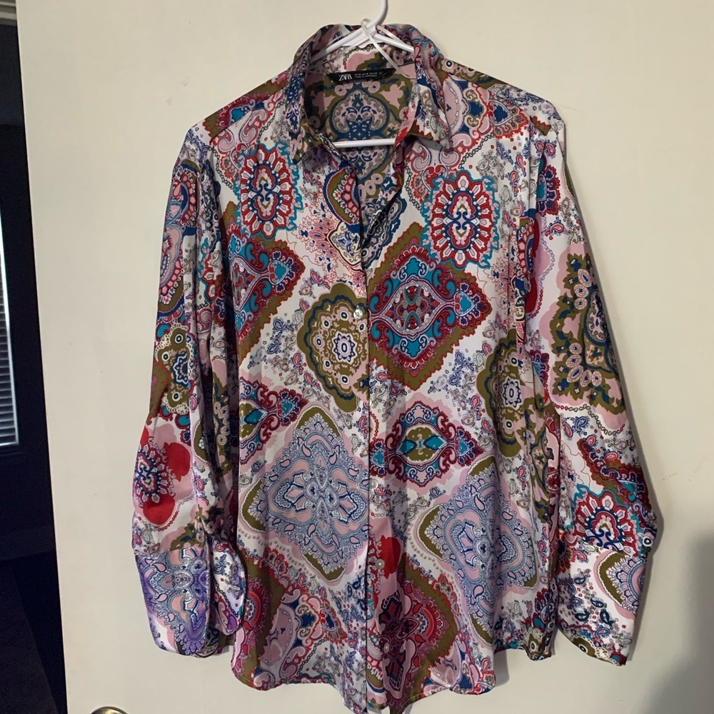 Zara Multicolor Paisley Button-Front Blouse